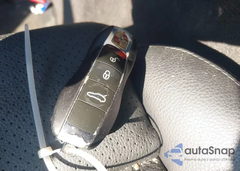 2014 Porsche Panamera S from USA, damaged, VIN WP0AB2A76EL055211